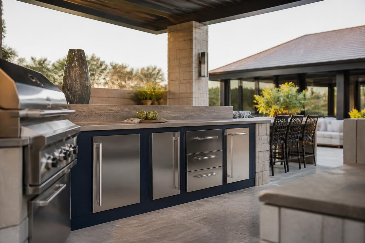 Outdoor kitchen refrigeration