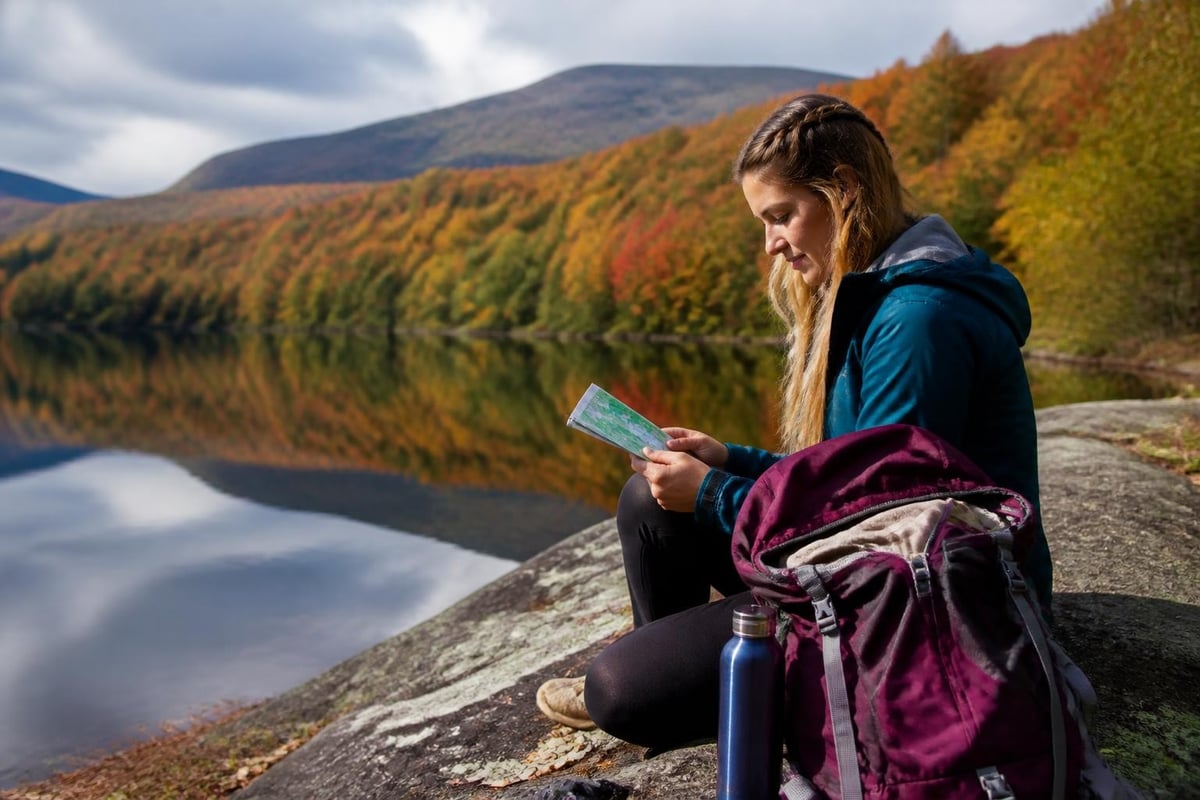 Fall hiking preparation checklist