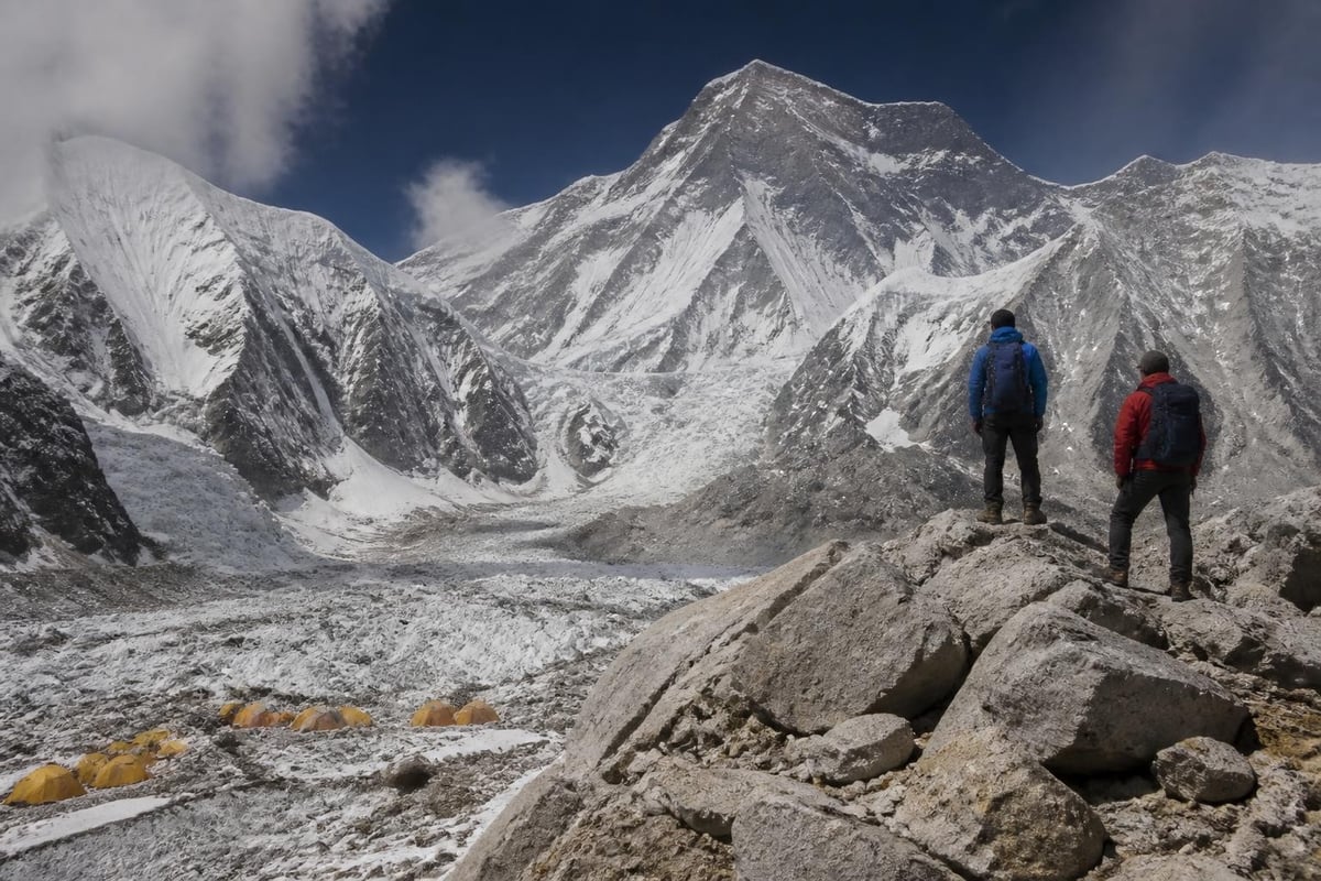 Mount Everest route comparison