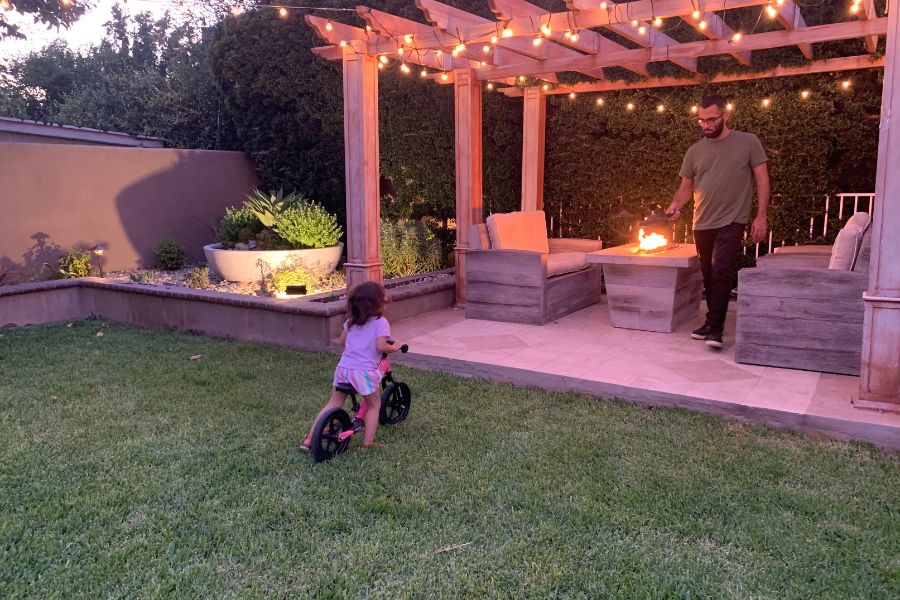 Styling Your Outdoor Space: Design Principles and Creative Tips