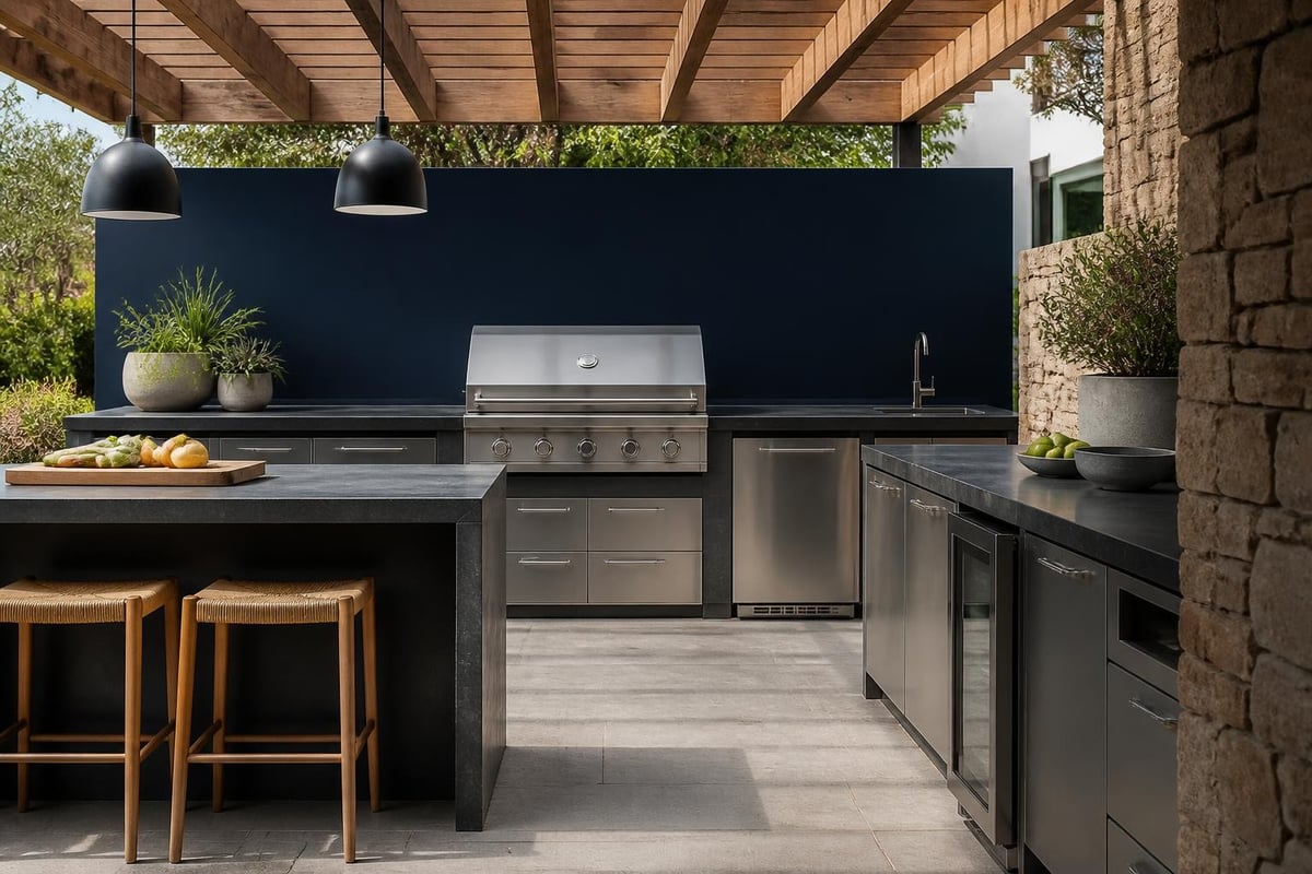 Outdoor kitchen layout planning