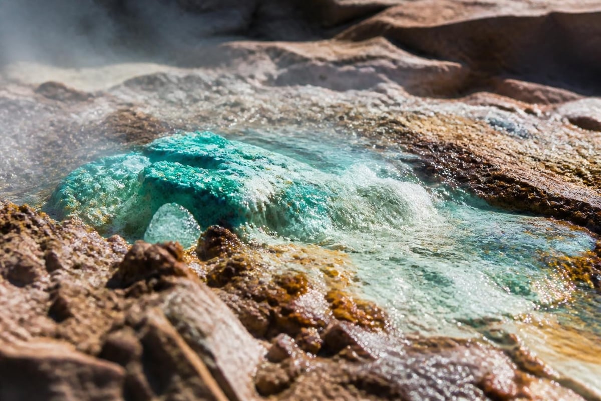 Geological formation process of bluegreen gemstones