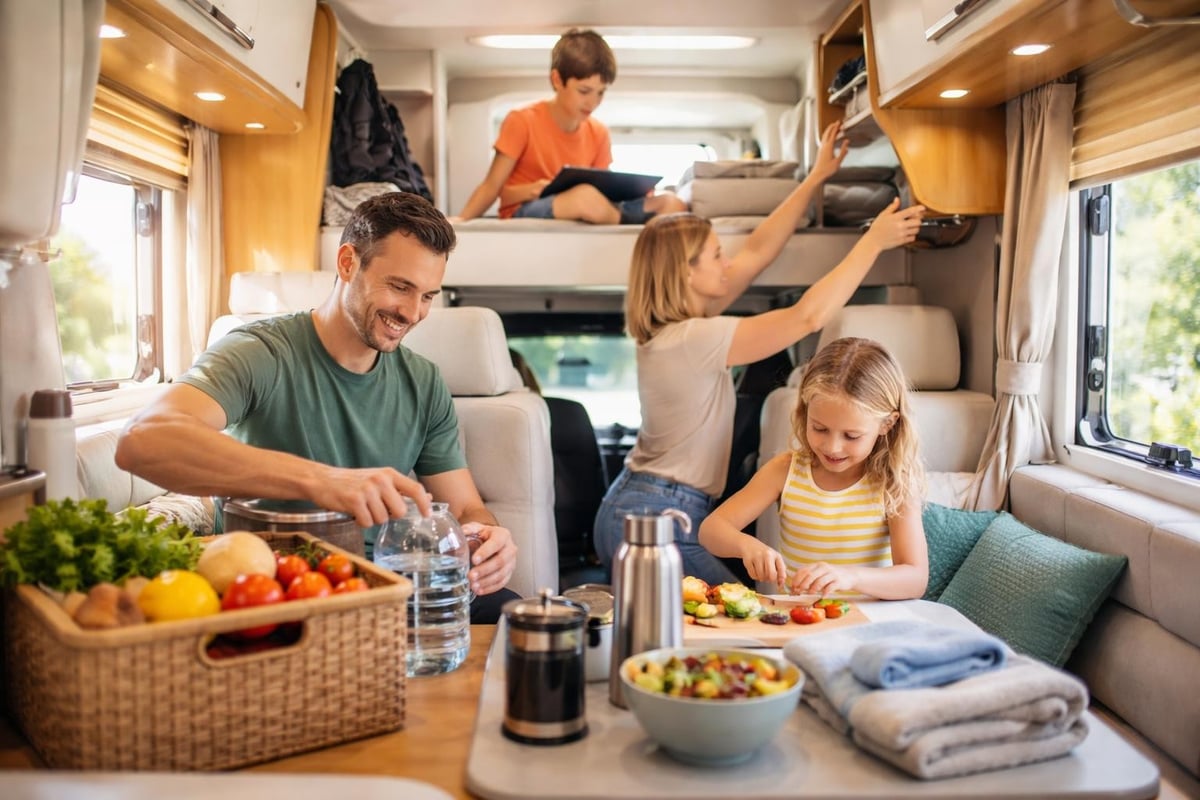 4 berth motorhome living tips