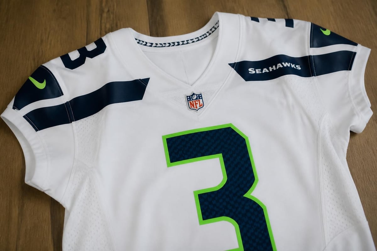 Seahawks jersey authenticity markers