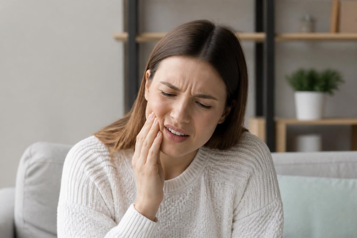 Types of dental emergencies handled by walk-in dentists