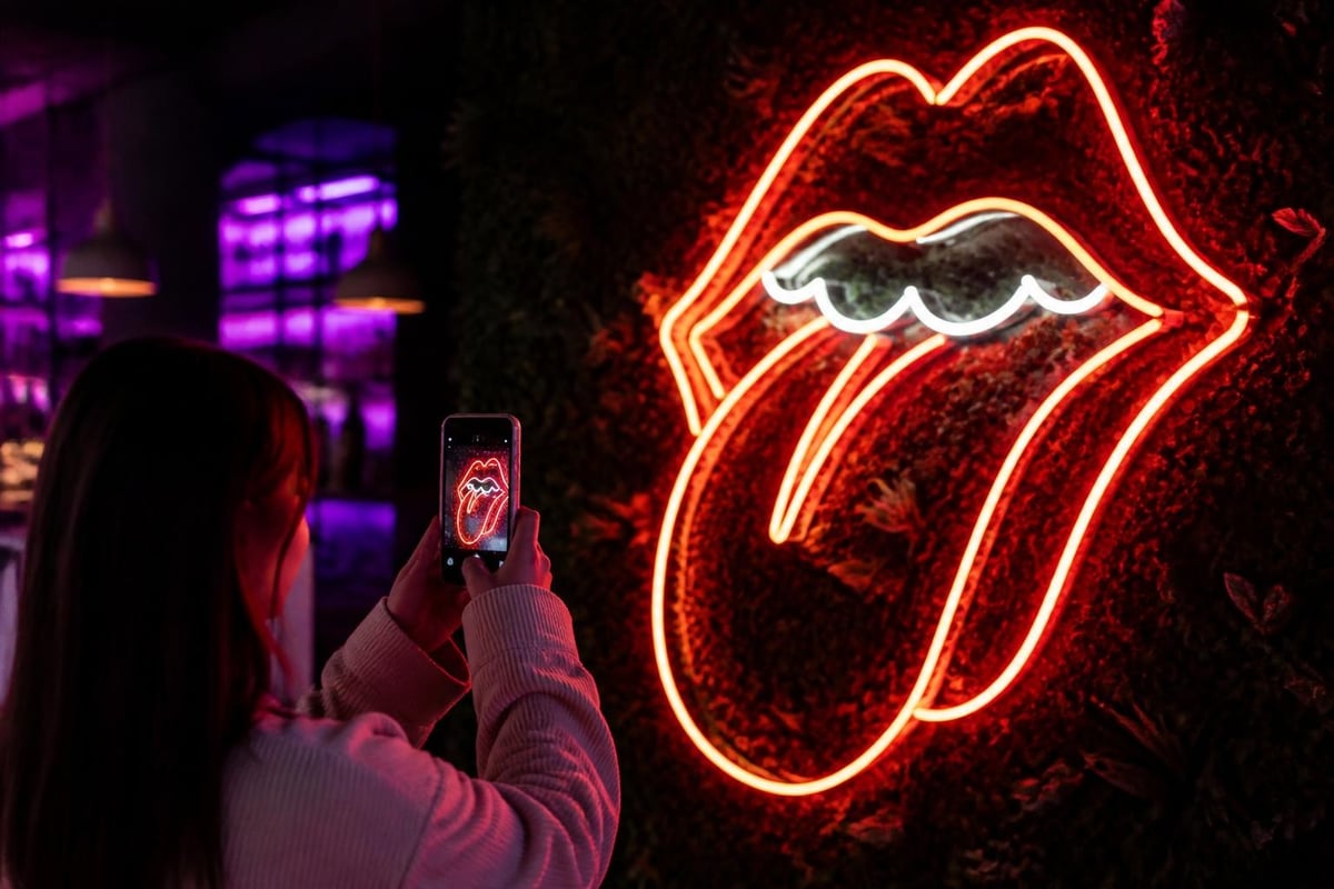 Neon signage in integrated marketing