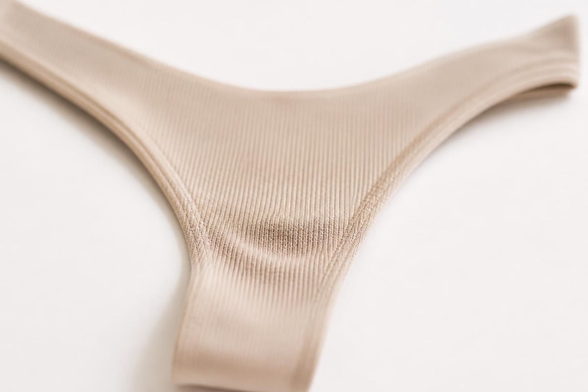 Circular knitting construction process