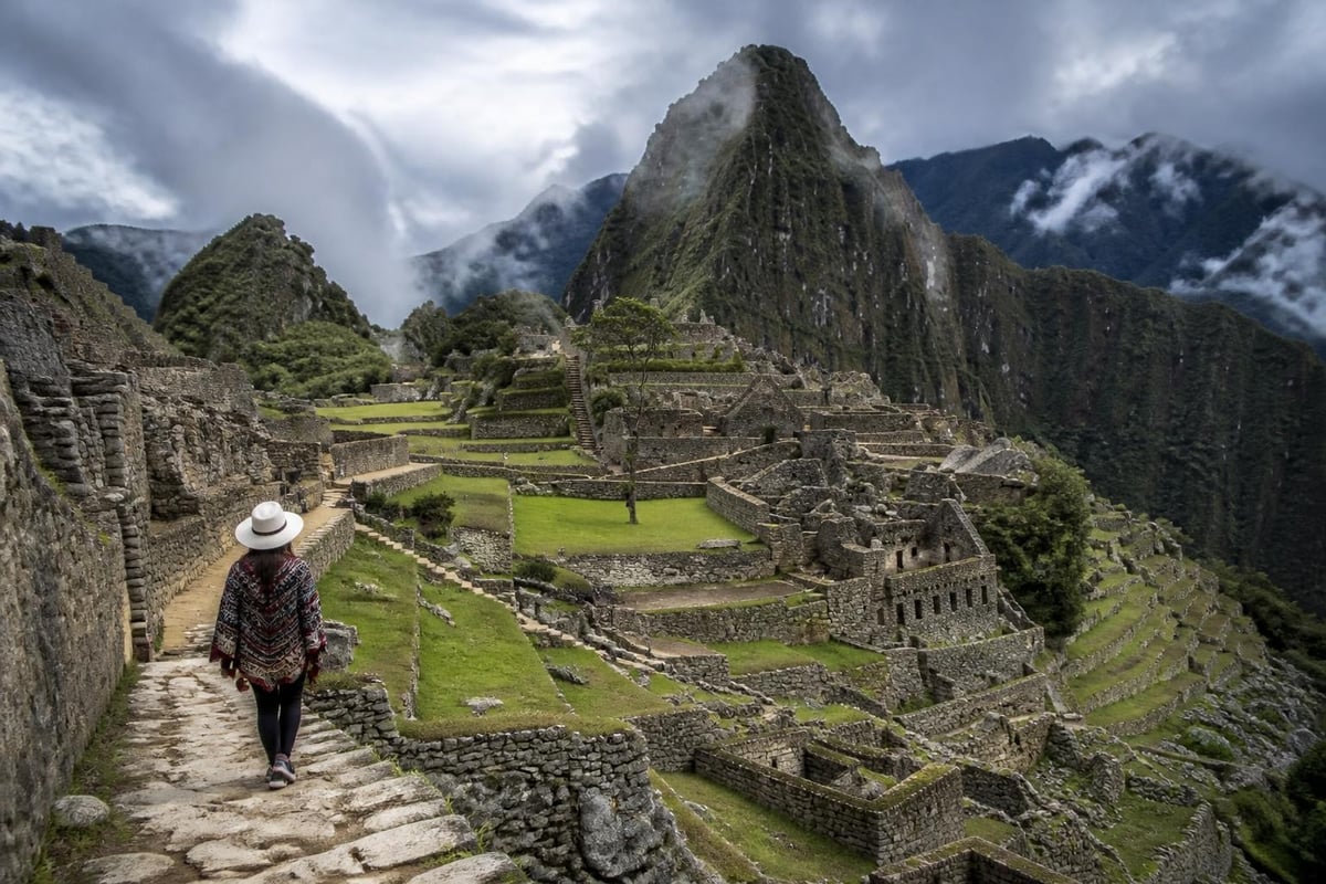 Machu Picchu circuit system