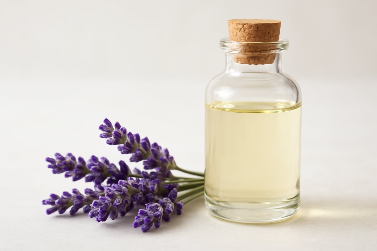 Lavender Oil: Properties, Benefits, and Scientific Evidence