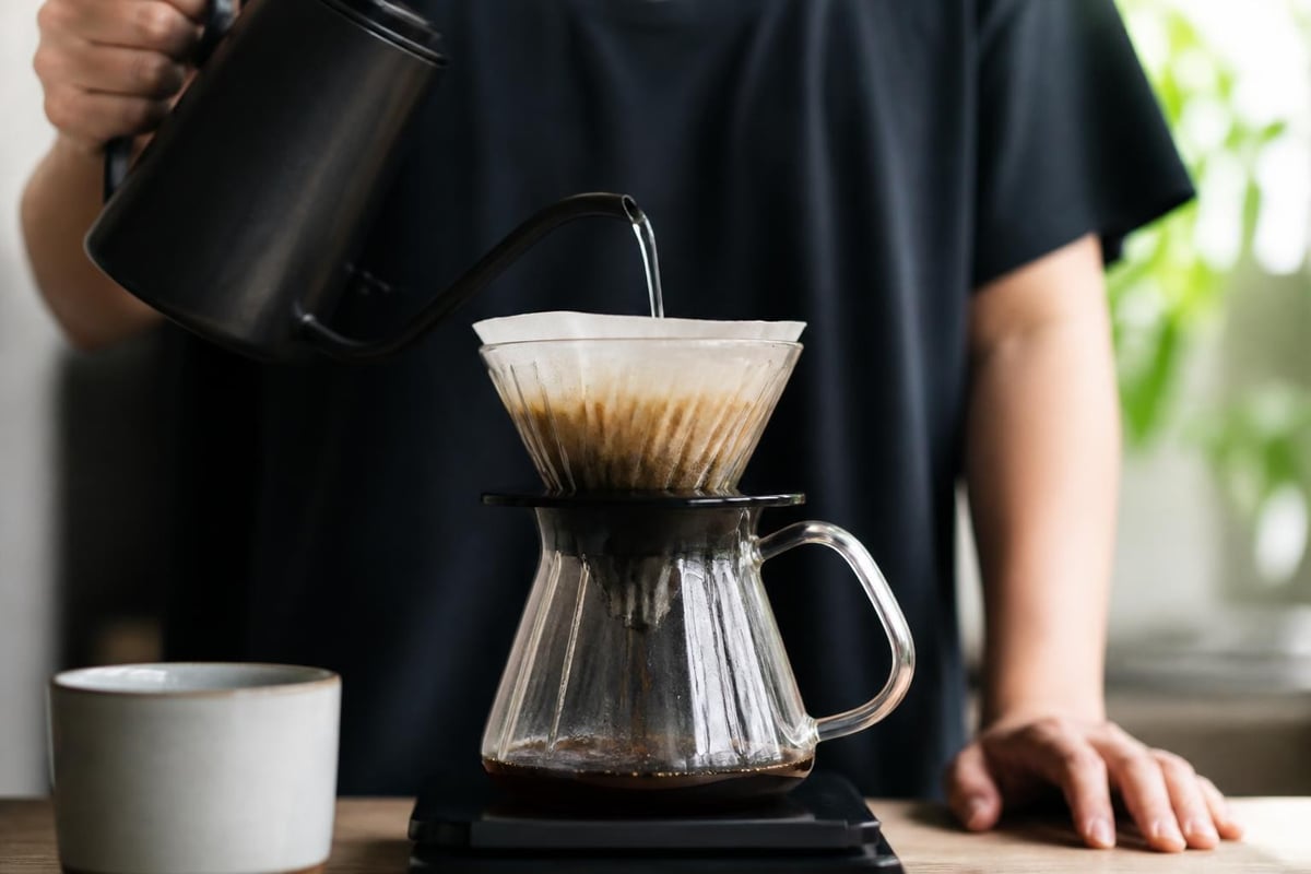 Specialty coffee brewing ritual