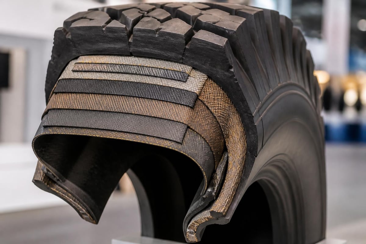 Tire construction layers