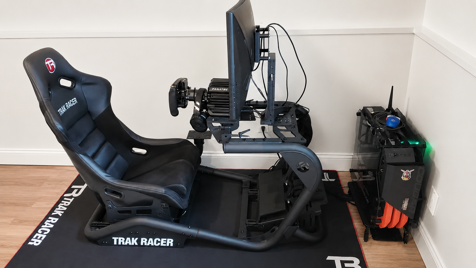 Trak Racer TR8 Pro racing simulator