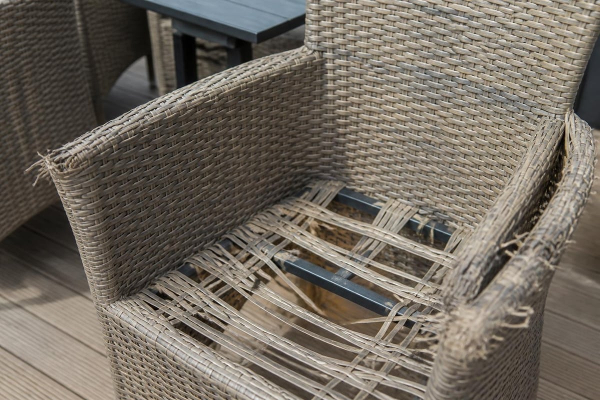 Types of synthetic rattan chair damage