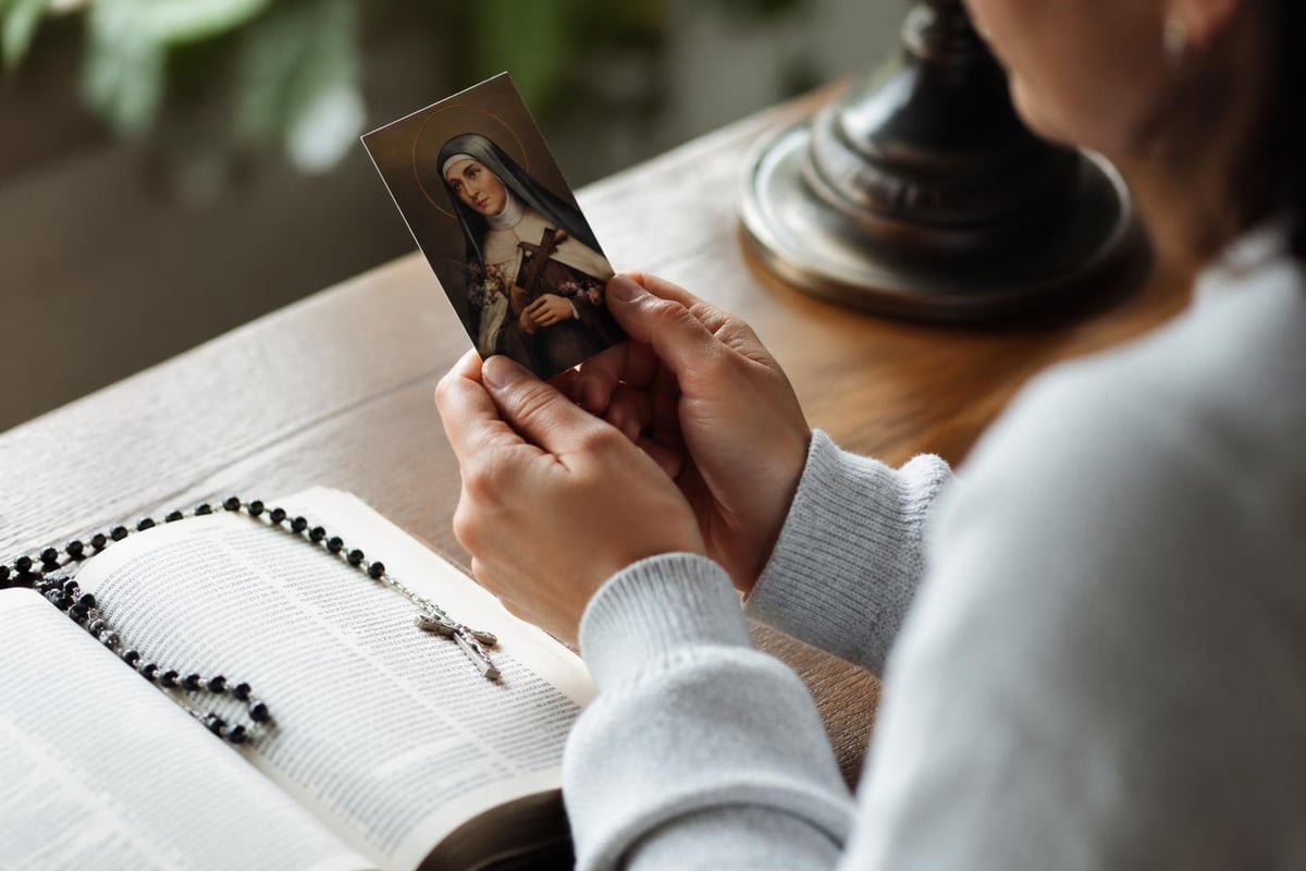 Prayer card in daily Catholic life