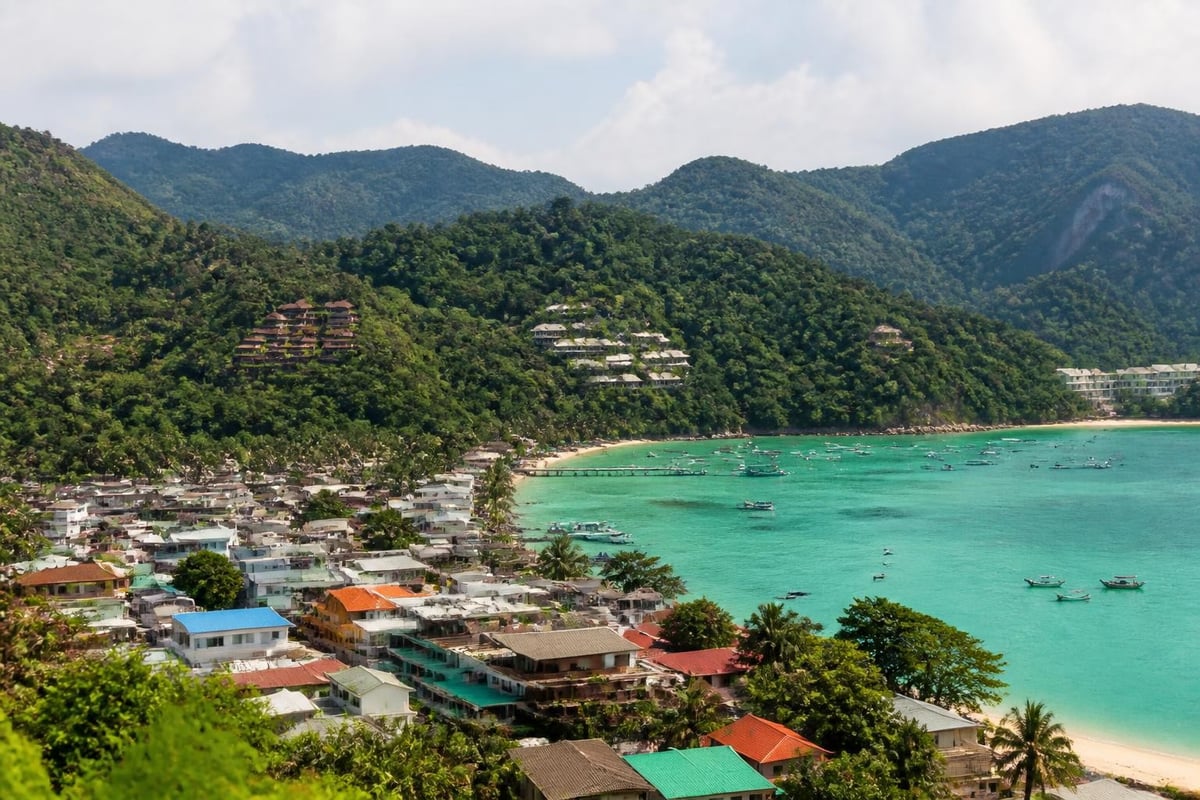 Phi Phi accommodation zones
