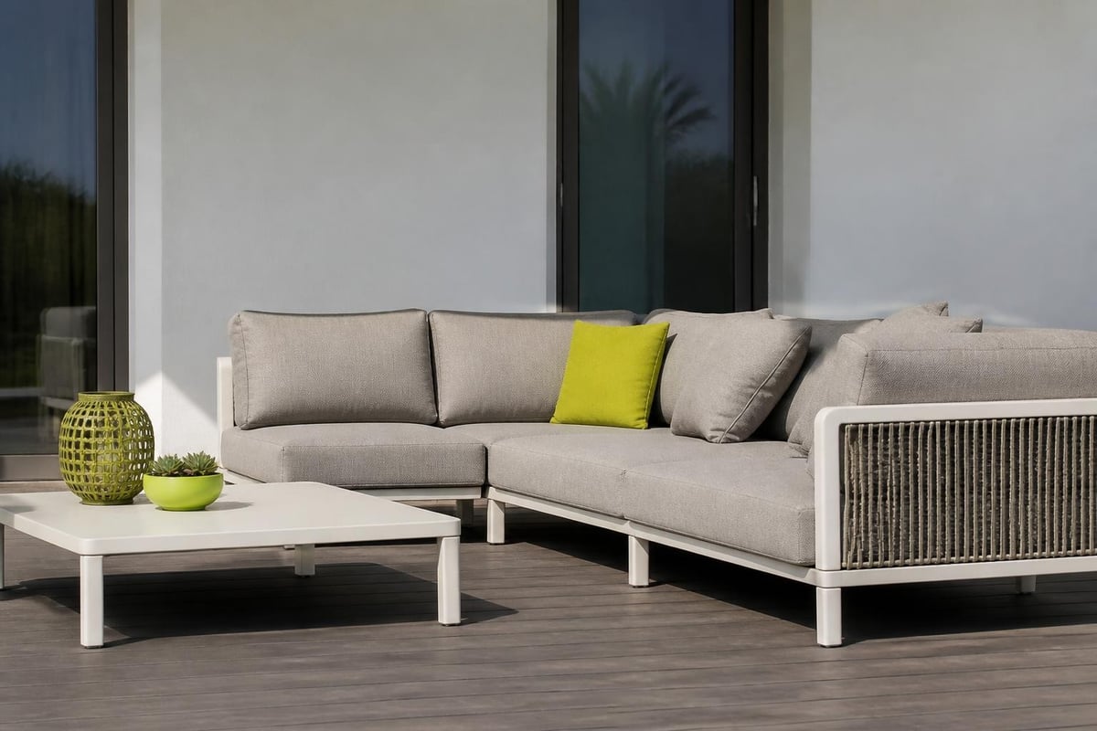 Defining features of luxury outdoor furniture
