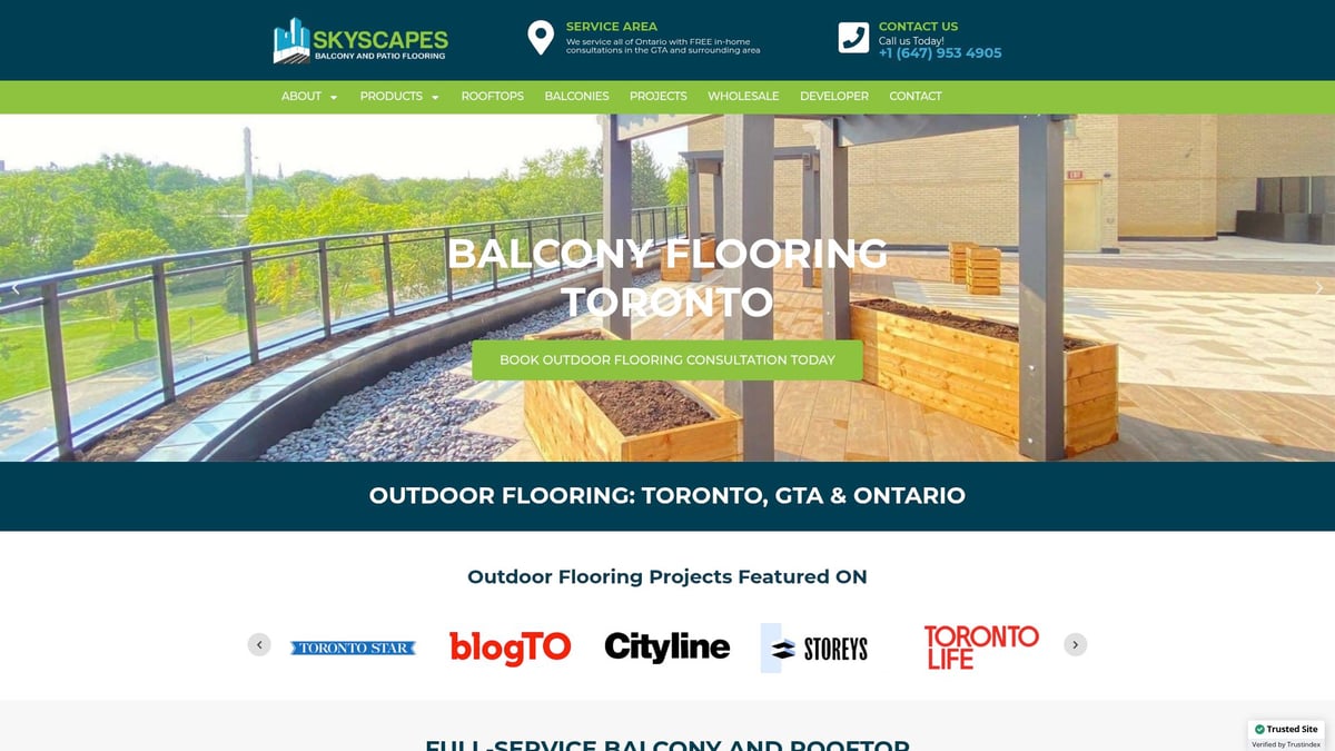 9 Best Roofdeck Flooring Options for 2025 Outdoor Living - Skyscapes Urban Balcony Flooring – Composite Deck Tiles & Porcelain Pavers