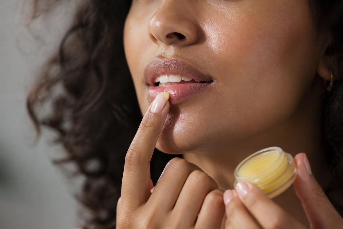 Lip butter texture and application