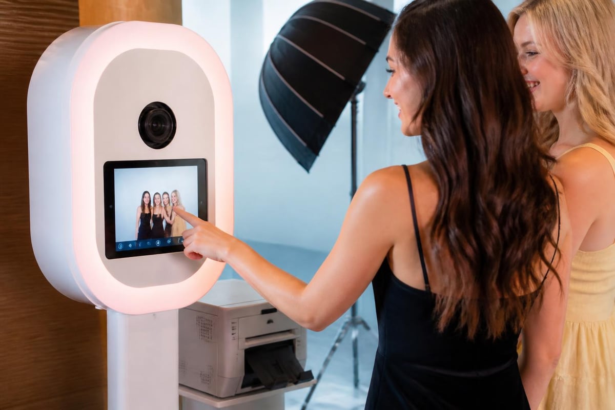 Digital photo booth system components