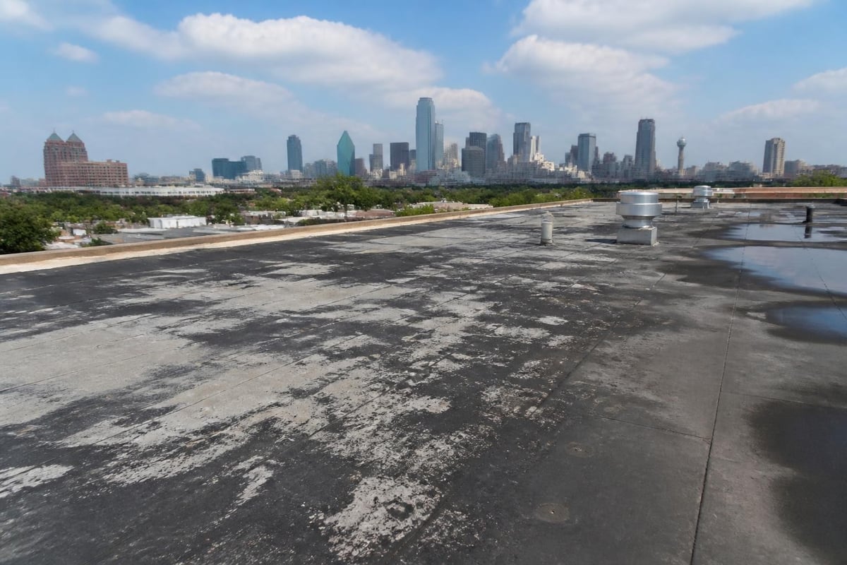 Texas commercial roof weather factors