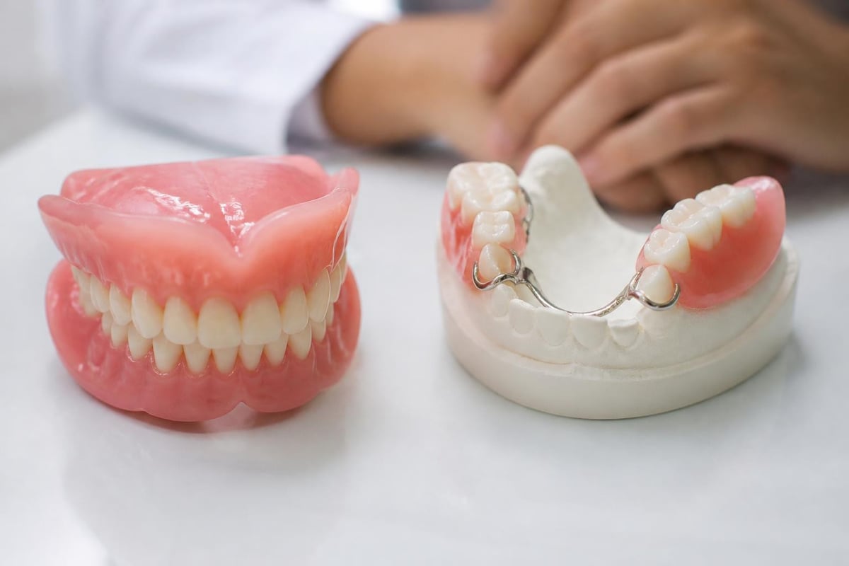 Types of dentures for seniors