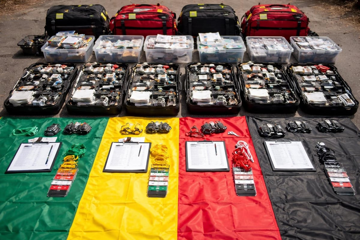 Triage and mass casualty kit contents