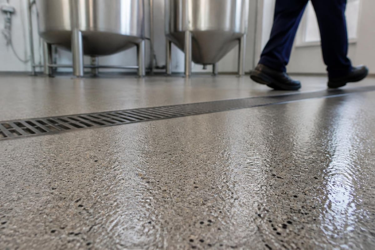 Epoxy non slip flooring concept