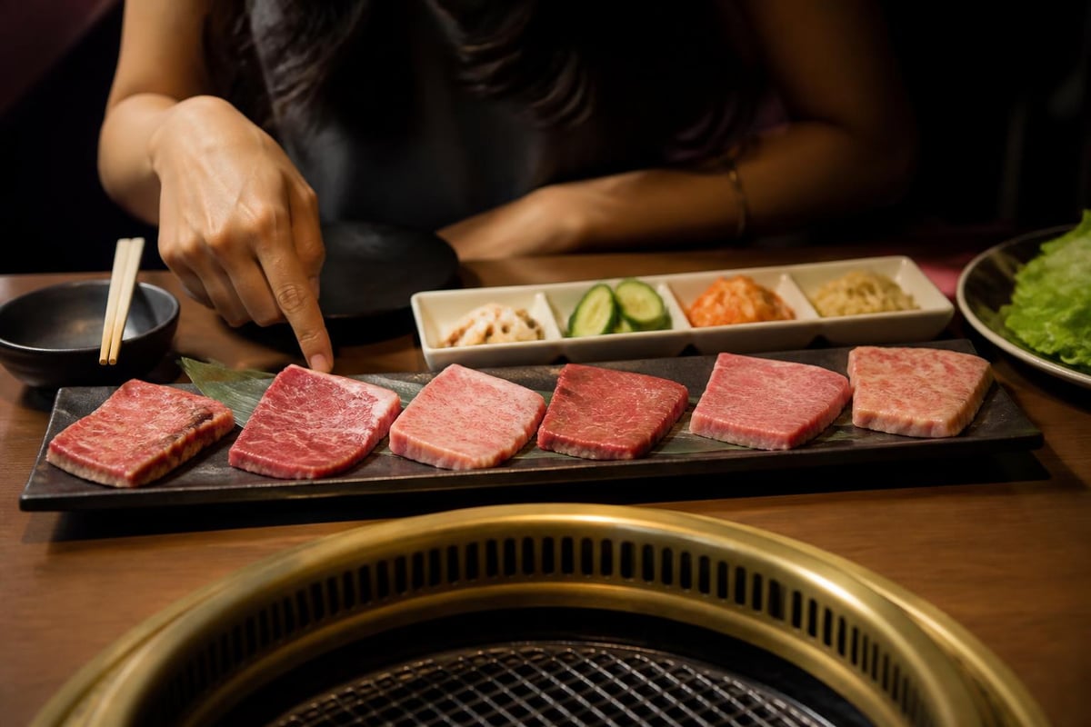Restaurant ordering strategy