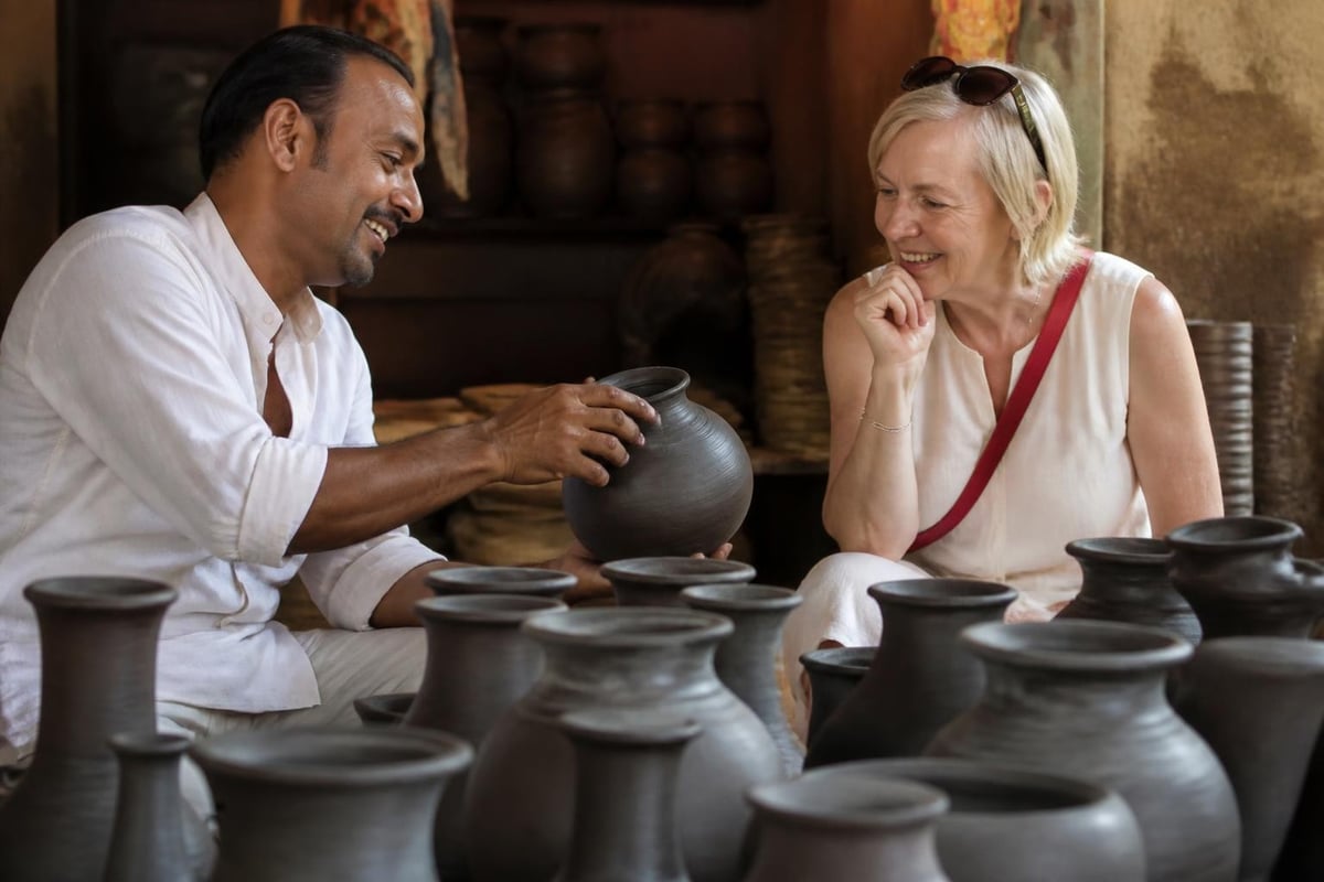 Cultural immersion through flexible touring