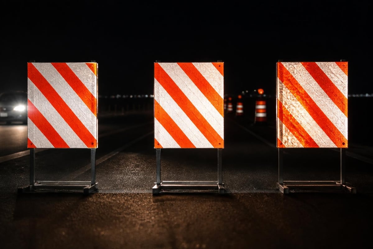Retroreflective sheeting performance