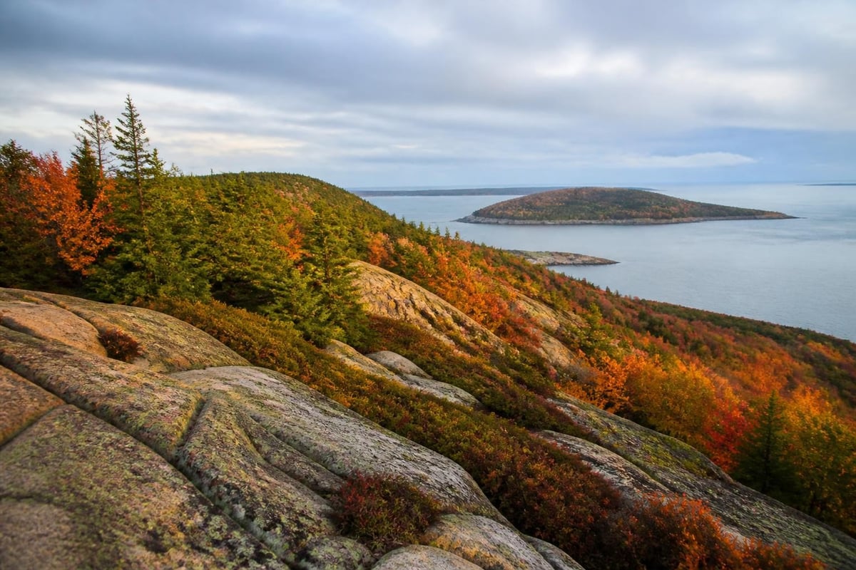 Coastal mountain hiking in fall