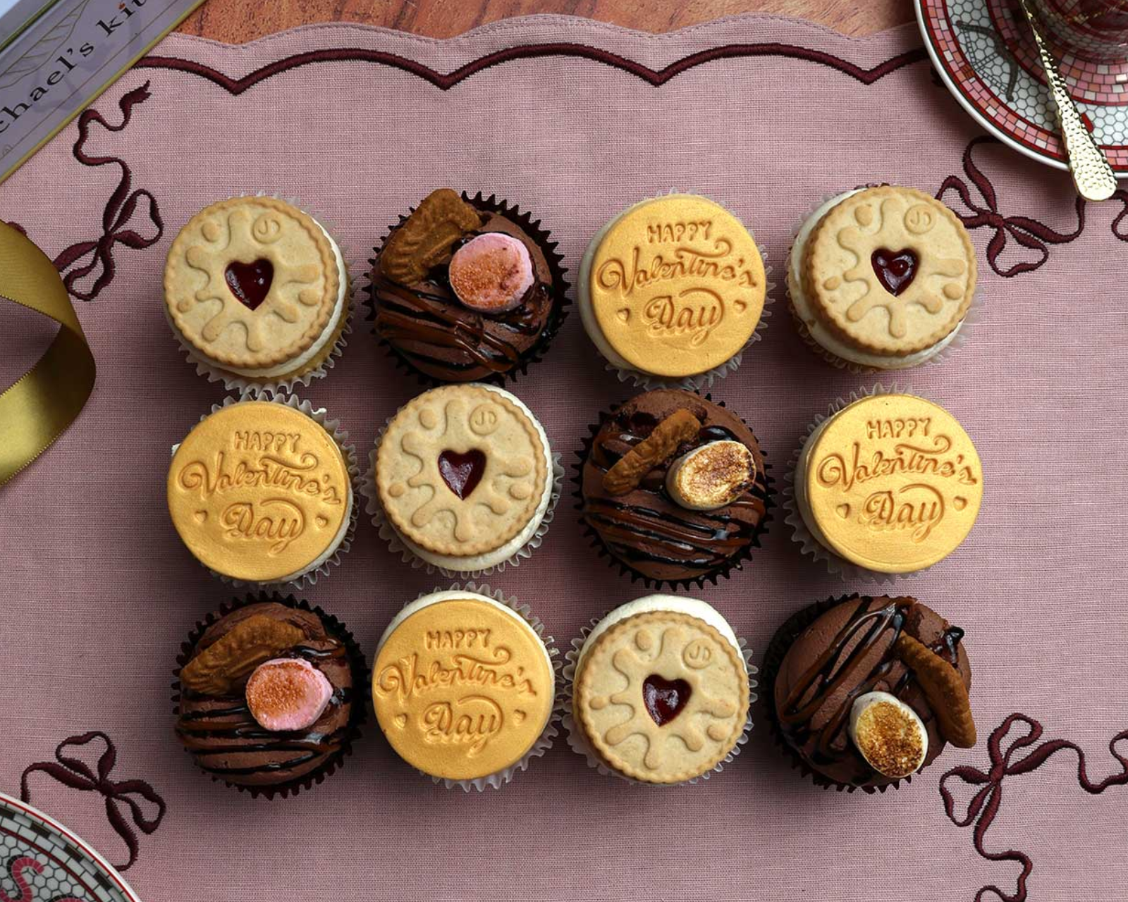 VEGAN Valentine’s Message Cupcakes