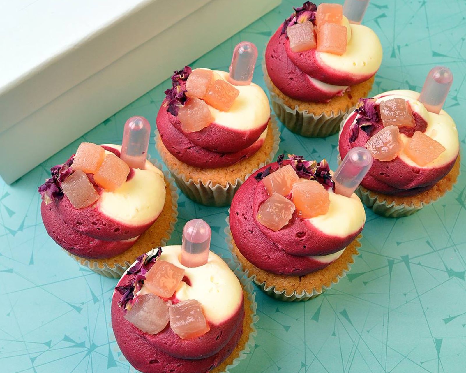 Raspberry Rose Gin Fizz Cocktail Cupcakes