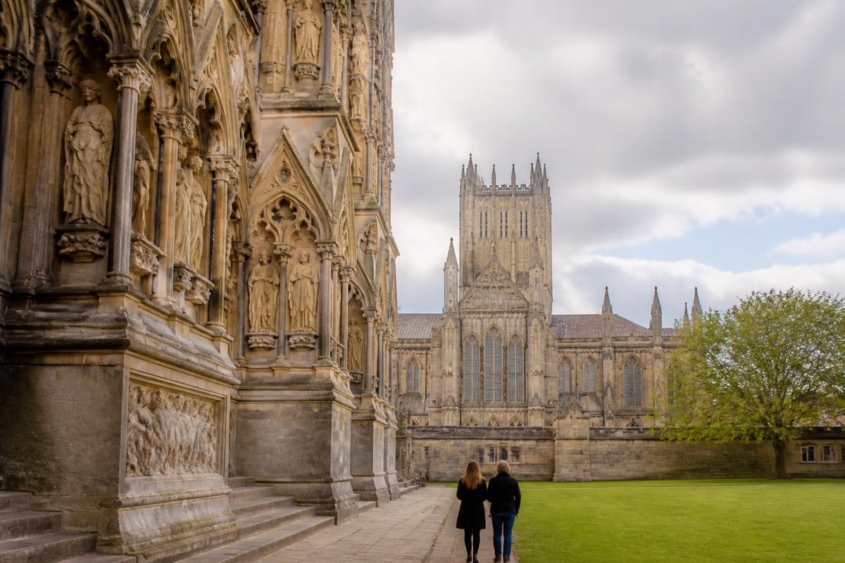 Wells Cathedral historic architecture