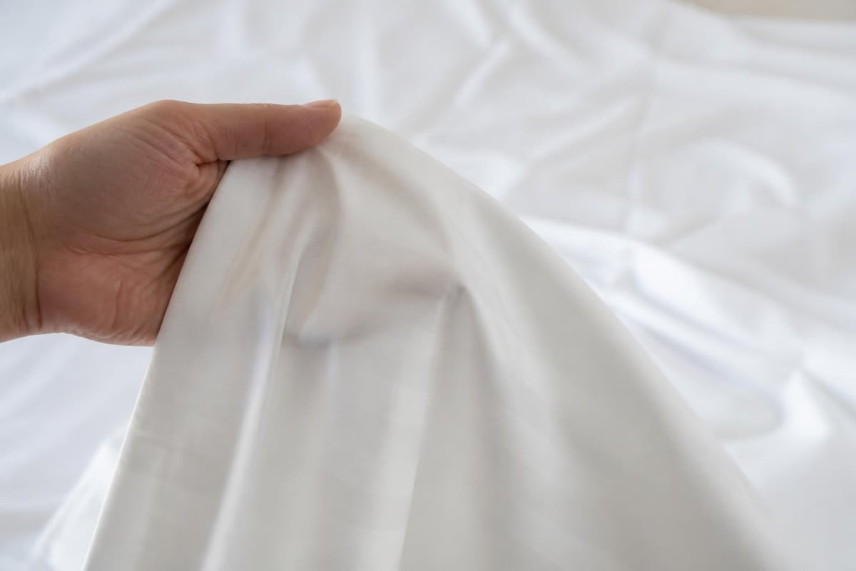 Bedding material composition