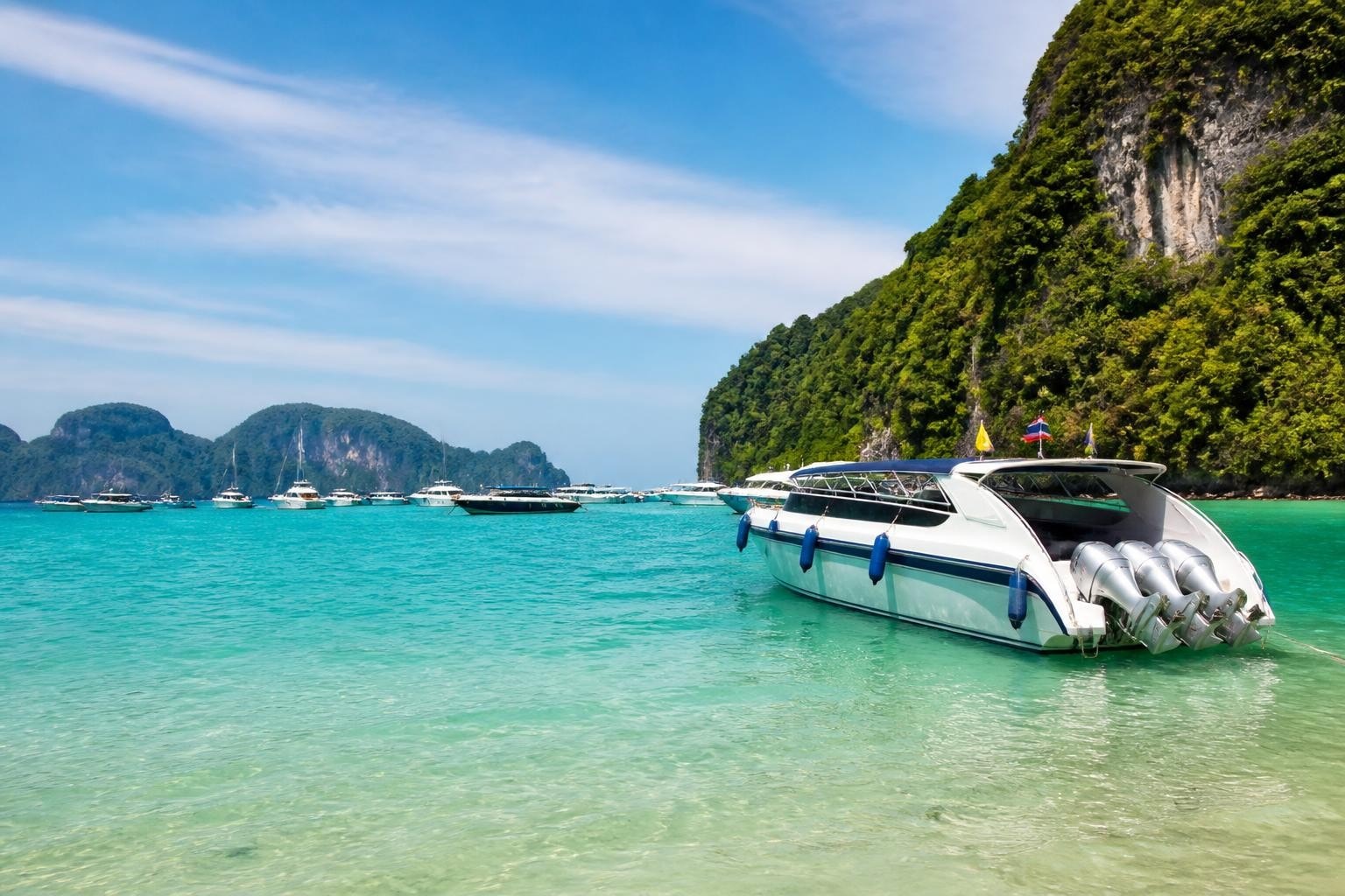 Boat Ride Phuket: Professional Guide for Travel Agents