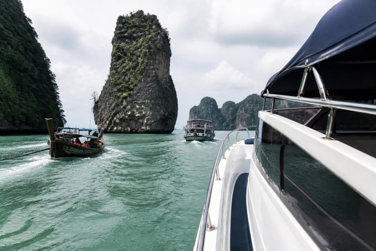 Phang Nga Bay touring routes