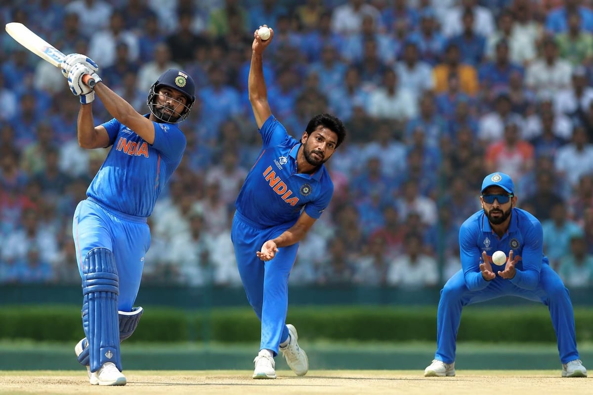 Cricket all rounder categories