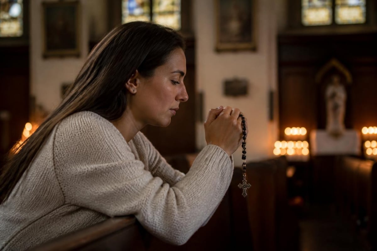 St Michael rosary prayer times