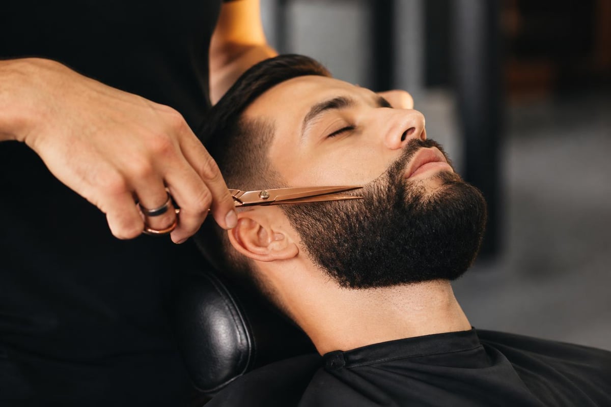 Professional beard grooming tools
