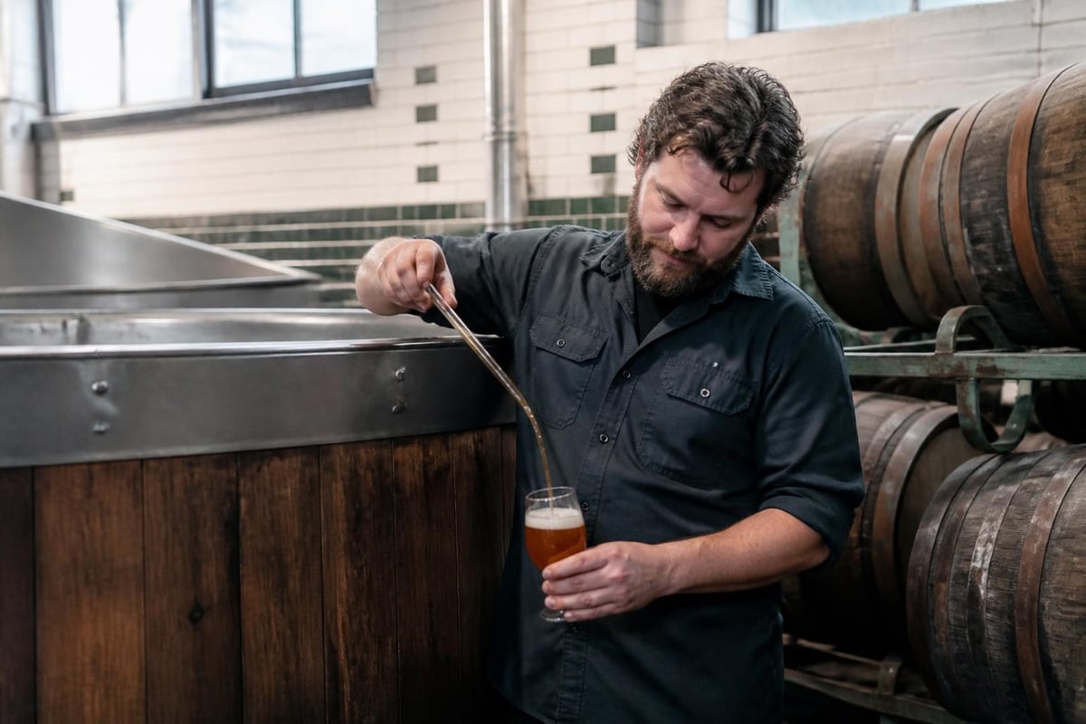 Barrel-aging and spontaneous fermentation process
