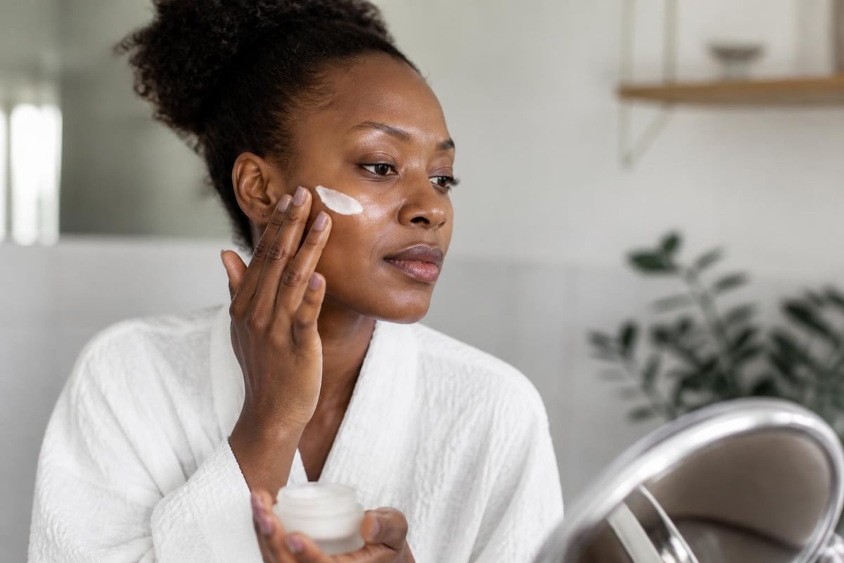 Treating hyperpigmentation