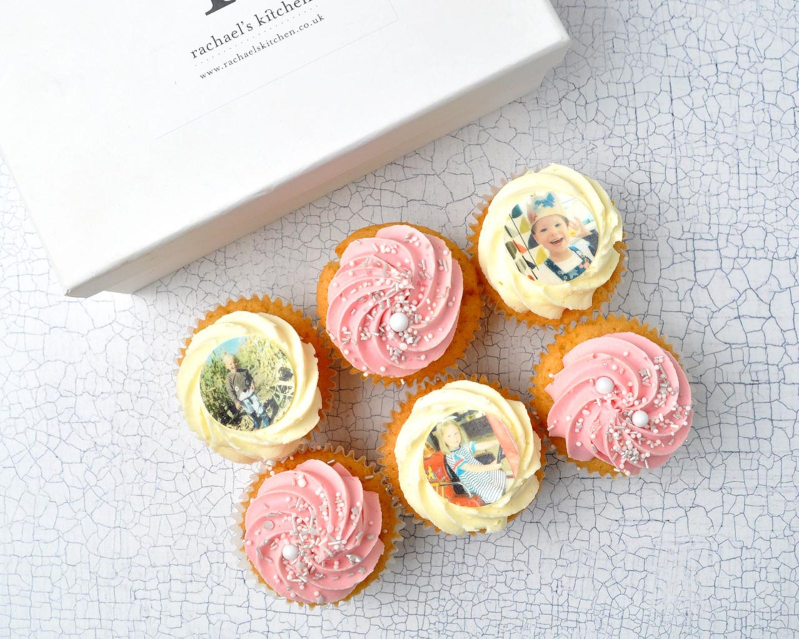 196.jpg Photo Cupcakes