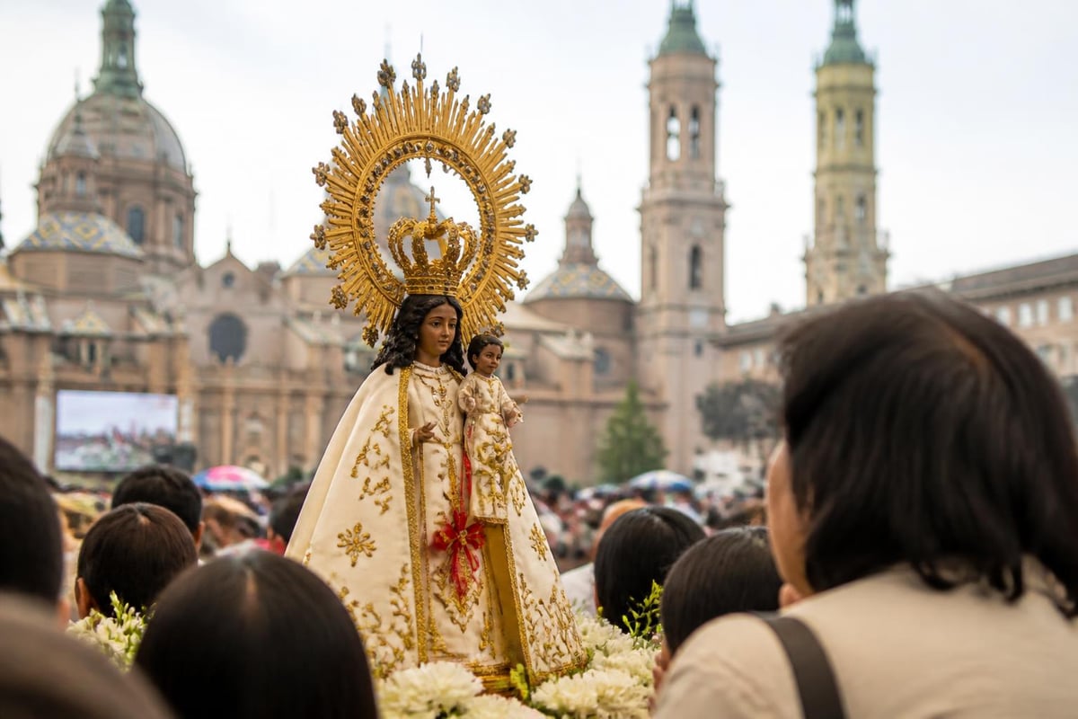 Global devotion to Our Lady of Pilar