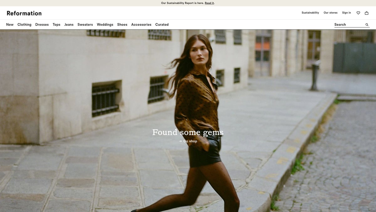 7 Beste Eco Friendly Swimsuits Trends 2025 - Reformation: Trendige Eco Bademode für Fashionistas