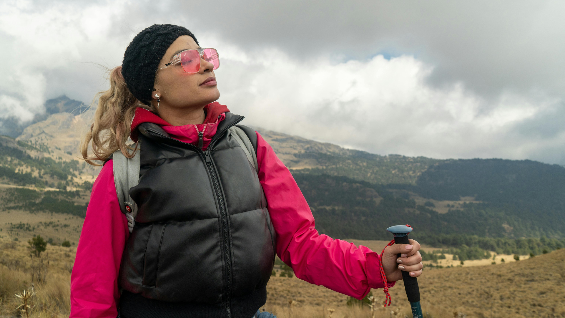 Solo female hiker.png