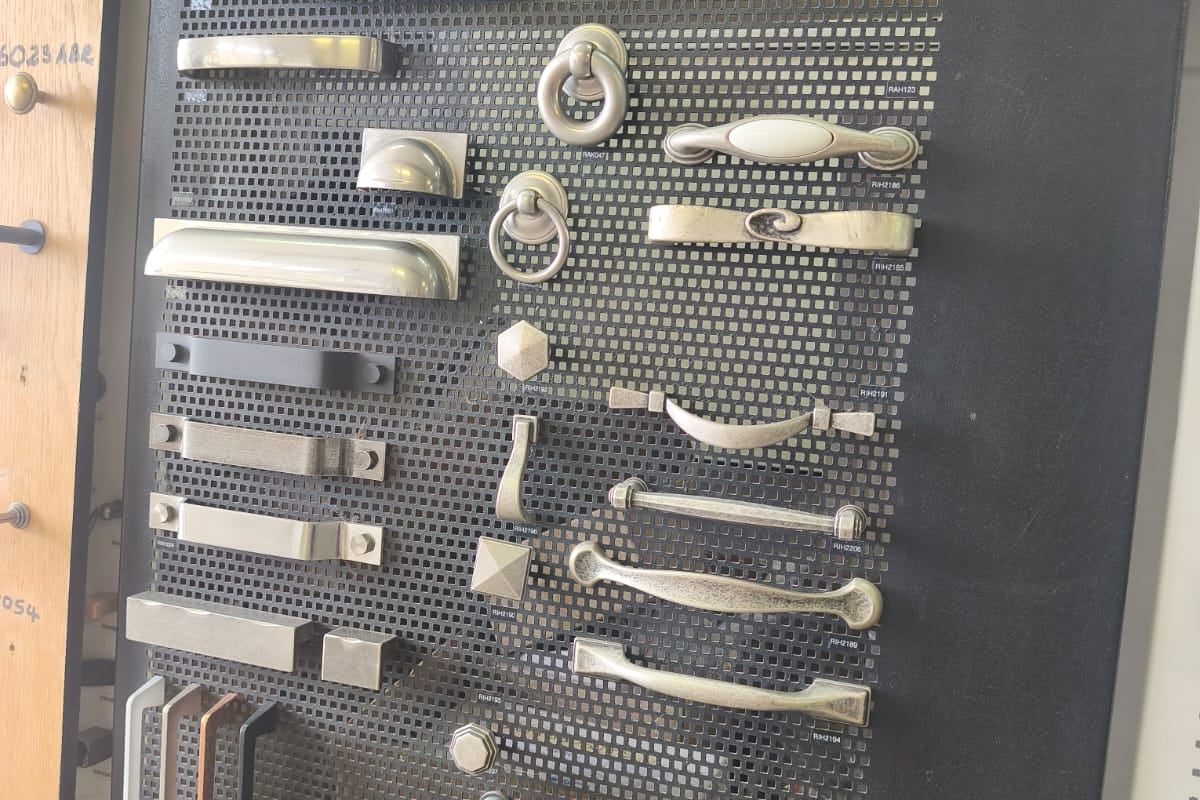 JM Cabinet Solutions – Cabinet Fittings & Hardware - JM Cabinet Solutions