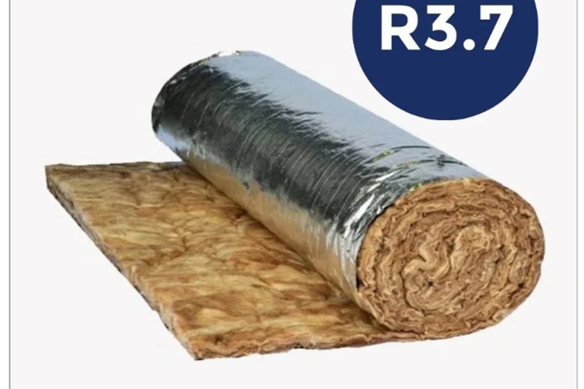 Thermal Blanket R3.7 22kg/m³ 130mm x 1.2m Roof Insulation Blanket - Insulation Supplies Australia