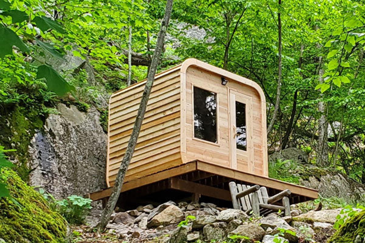 Canadian Timber Luna Sauna - LeisureCraft - RecoSauna