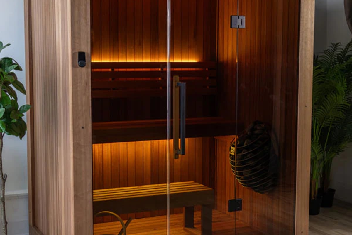 LeisureCraft Loft CT Element Indoor Sauna - RecoSauna